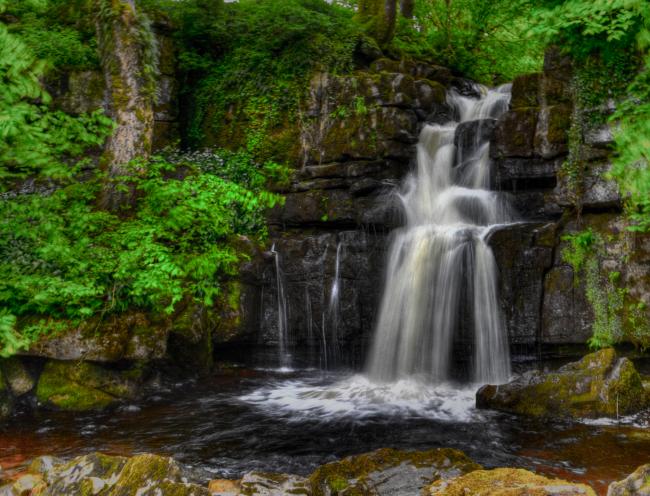 falls at muker